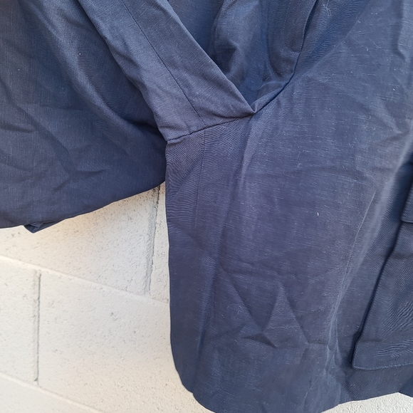 Boden | Ailesbury Linen Blend Cargo Shorts in Navy Size 6 - Picture 4 of 13